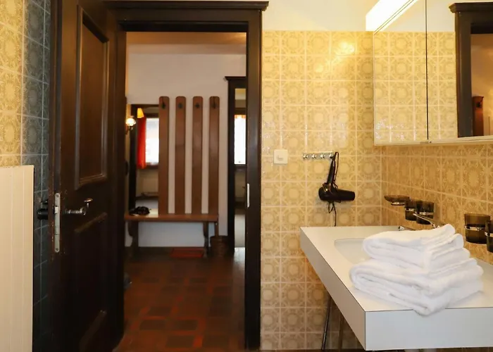 Parnier By Interhome Daire